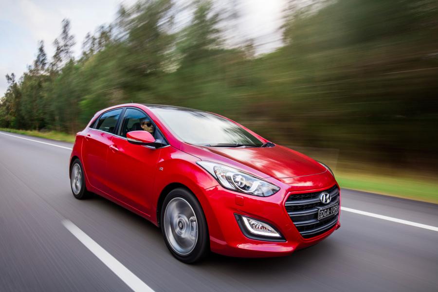  Hyundai i30 SR 2016 года  (фото 11 из 23)